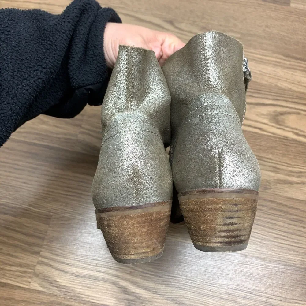 Frye zip metallic